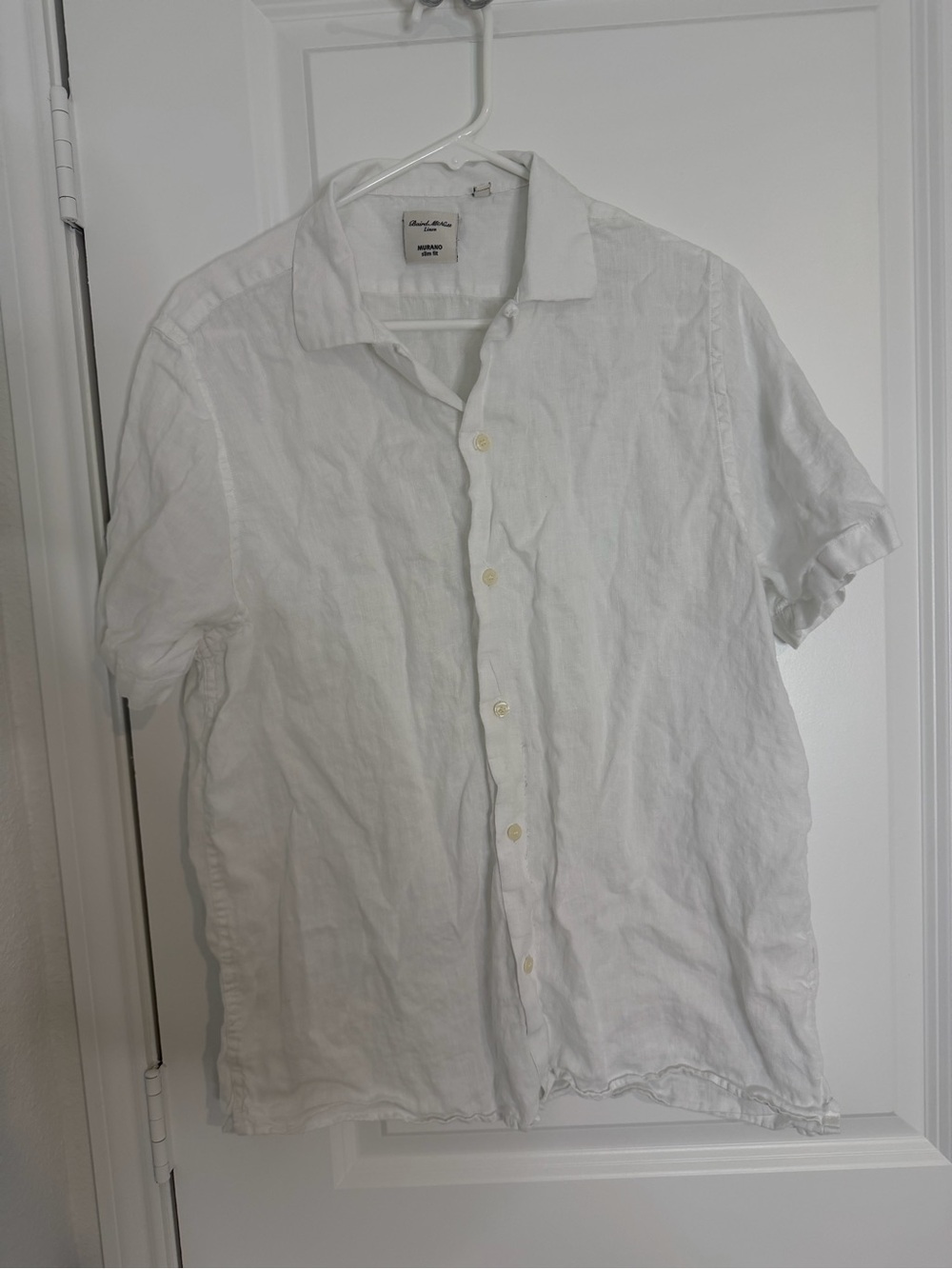 Murano White Short-Sleeve 100%  Linen Button-Down Shirt